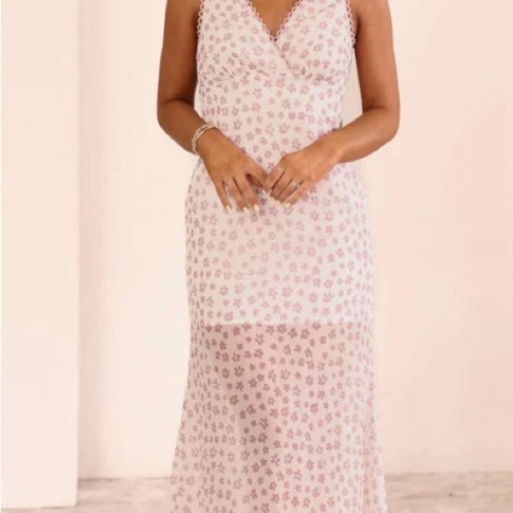 Elegant Pink Floral Midi Dress